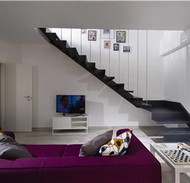 3 bedroom villa with jacuzzi, Castellammare del Golfo, sleeps 4-6